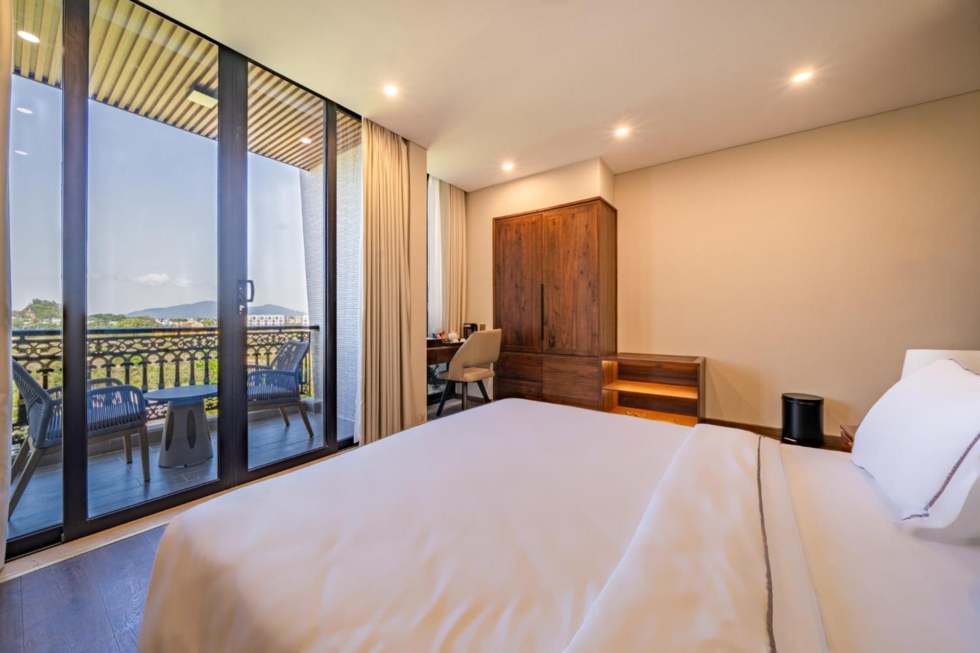 Cami Riverside Resort Đà Nẵng Exterior foto