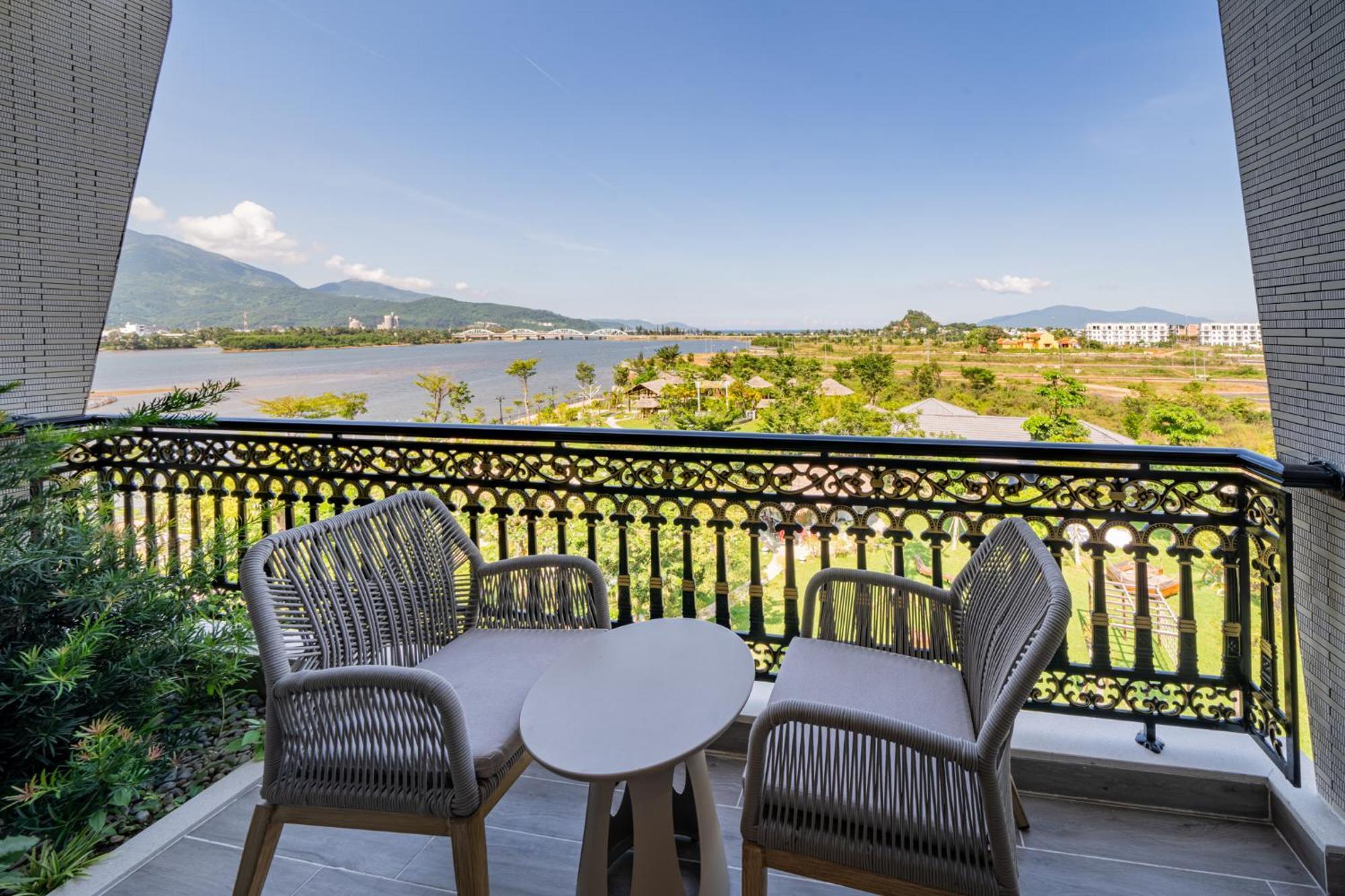 Cami Riverside Resort Đà Nẵng Exterior foto